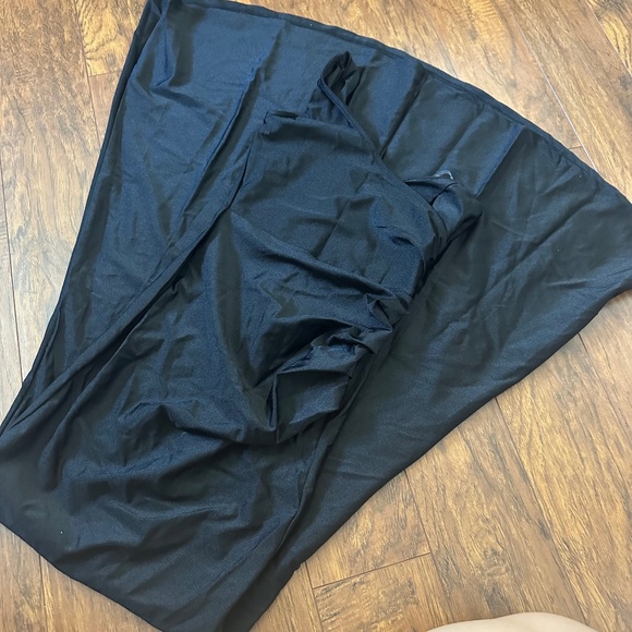 Fashion Nova Calling You Over Maxi Dress in size XS - Picture 5 of 6